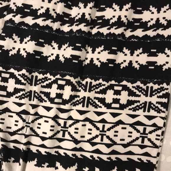 Leggings ! - Picture 2 of 2